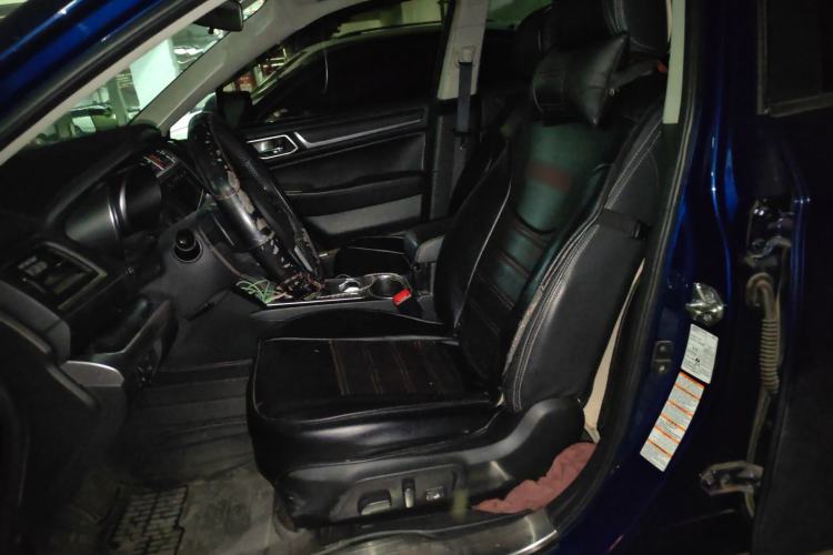 Used Subaru Outback 2015 2.5i Sport Navigation Edition Left Front Seat