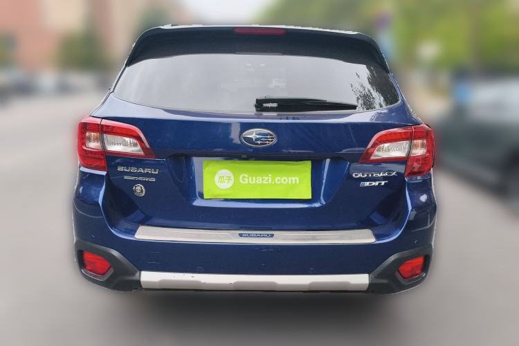 Used Subaru Outback 2015 2.0DIT Prestige Edition Rear