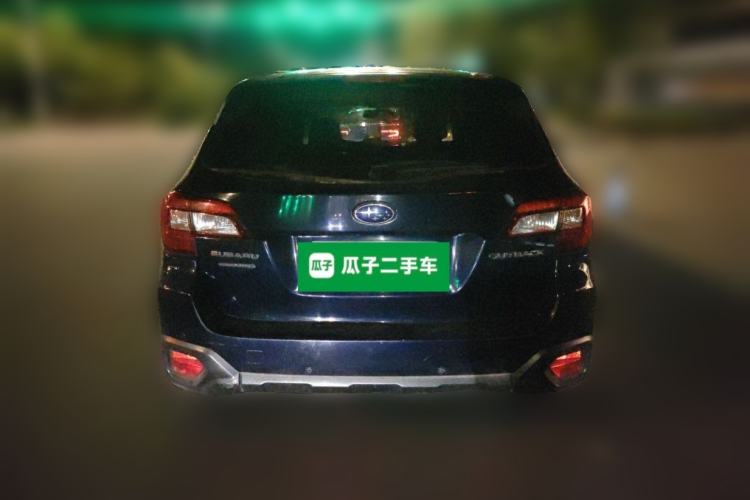 Used Subaru Outback 2015 2.5i Classic Edition Rear