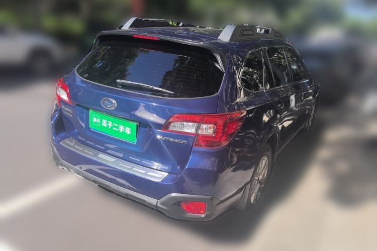 Used Subaru Outback 2015 2.5i Luxury Navigation Edition Rear Right 45 Deg