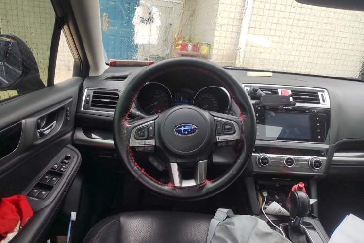 Used Subaru Outback 2015 2.5i Sport Navigation Edition Steering Wheel