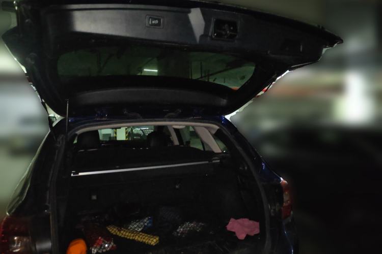 Used Subaru Outback 2015 2.5i Sport Navigation Edition Trunk