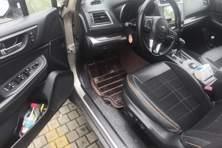 Used Subaru Outback 2015 2.5i Luxury Navigation Edition Driver Seat