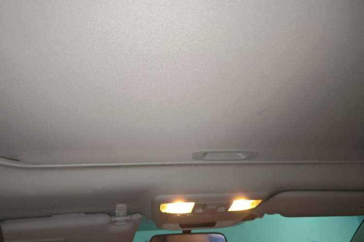 Used Subaru Outback 2015 2.5i Luxury Navigation Edition Headliner