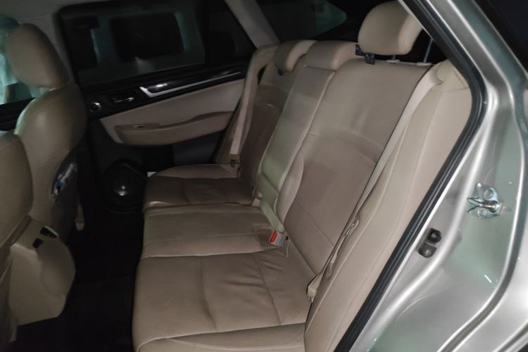 Used Subaru Outback 2015 2.5i Luxury Navigation Edition Interior 4