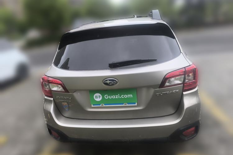 Used Subaru Outback 2015 2.5i Luxury Navigation Edition Rear