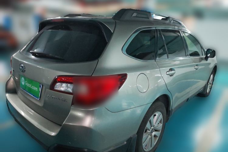 Used Subaru Outback 2015 2.5i Luxury Navigation Edition Rear Right 45 Deg