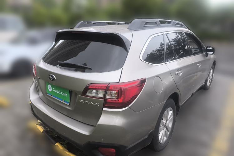 Used Subaru Outback 2015 2.5i Luxury Navigation Edition Rear Right 45 Deg