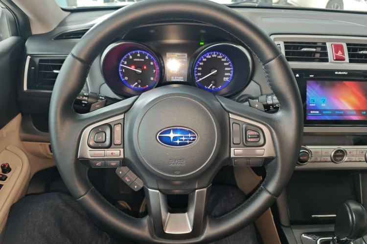 Used Subaru Outback 2015 2.5i Luxury Navigation Edition Steering Wheel