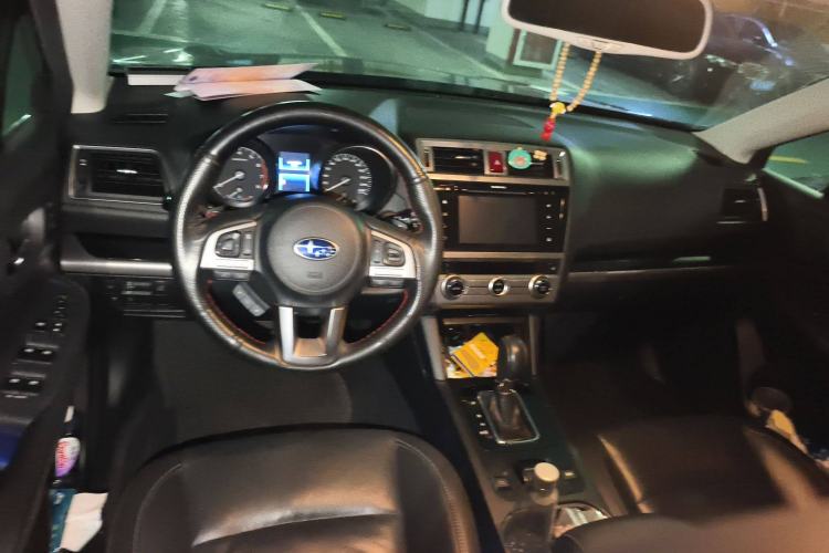 Used Subaru Outback 2015 2.5i Sport Navigation Edition Center Console