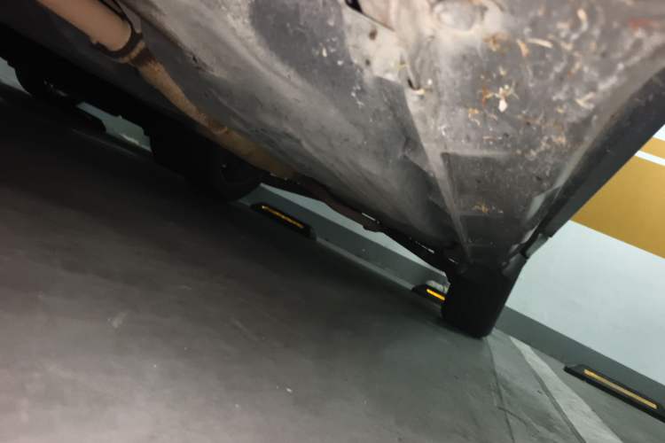 Used Subaru Outback 2015 2.5i Sport Navigation Edition Chassis Front Left