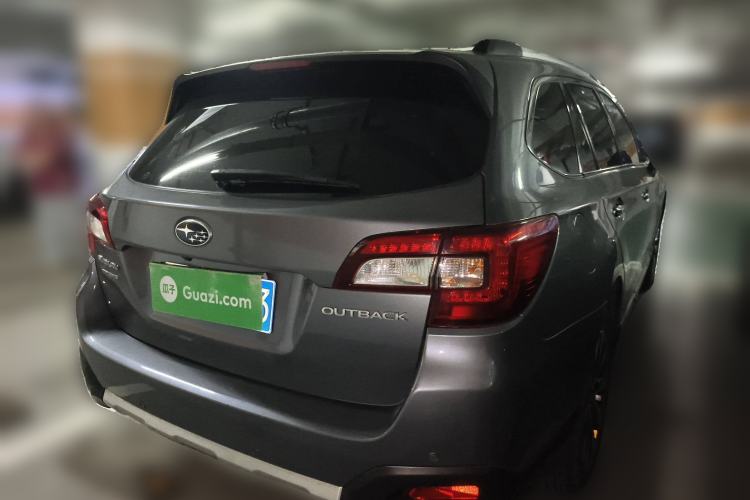 Used Subaru Outback 2015 2.5i Sport Navigation Edition Rear