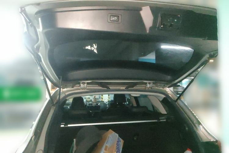 Used Subaru Outback 2015 2.5i Luxury Navigation Edition Trunk
