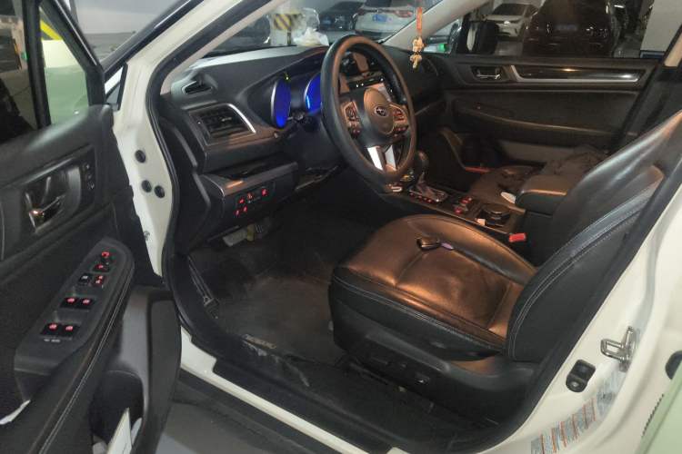 Used Subaru Outback 2015 2.5i Sport Navigation Edition Driver Seat