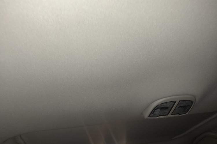 Used Subaru Outback 2015 2.5i Sport Navigation Edition Headliner