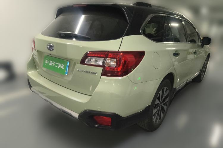 Used Subaru Outback 2015 2.5i Sport Navigation Edition Rear Right 45 Deg