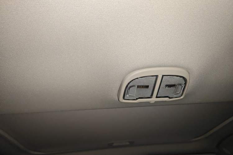 Used Subaru Outback 2015 2.5i Luxury Navigation Edition Headliner