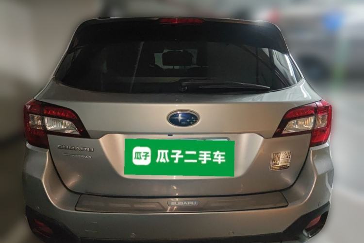 Used Subaru Outback 2015 2.5i Luxury Navigation Edition Rear