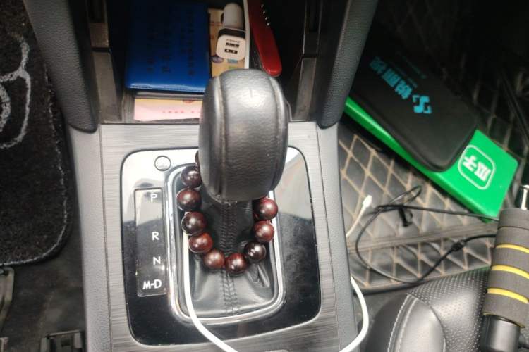 Used Subaru Outback 2015 2.5i Luxury Navigation Edition Gear Lever