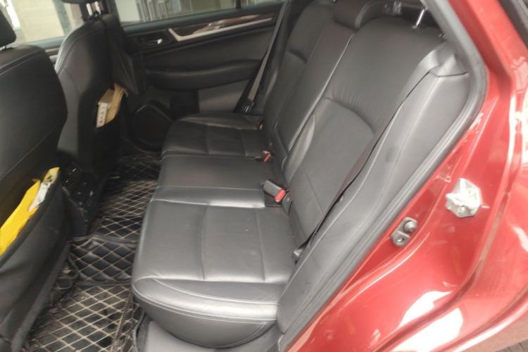 Used Subaru Outback 2015 2.5i Luxury Navigation Edition Left Rear Seat