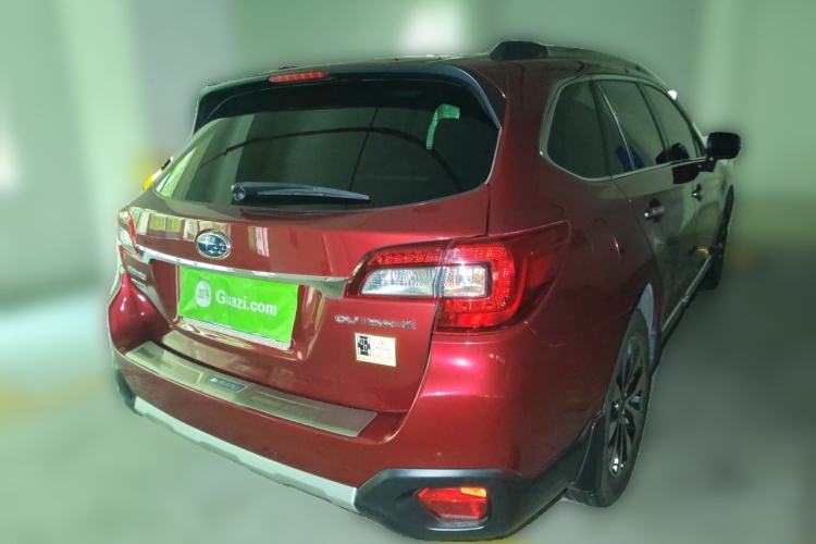 Used Subaru Outback 2015 2.5i Sport Navigation Edition Rear Right 45 Deg