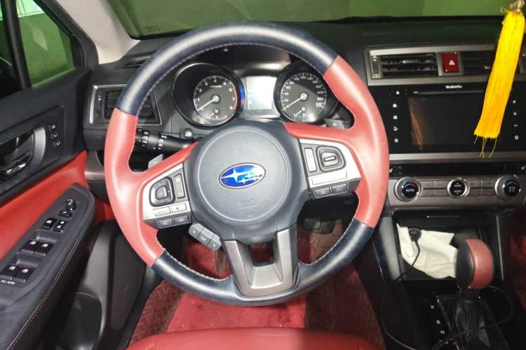 Used Subaru Outback 2015 2.5i Sport Navigation Edition Steering Wheel
