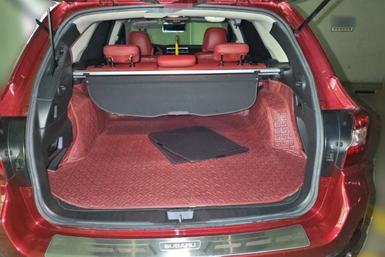 Used Subaru Outback 2015 2.5i Sport Navigation Edition Trunk