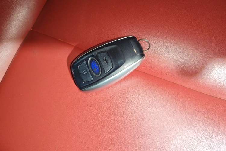 Used Subaru Outback 2015 2.5i Sport Navigation Edition Vehicle Key