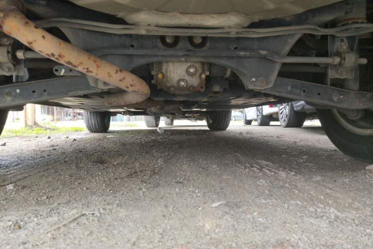Used Subaru Outback 2015 2.5i Classic Edition Chassis Rear