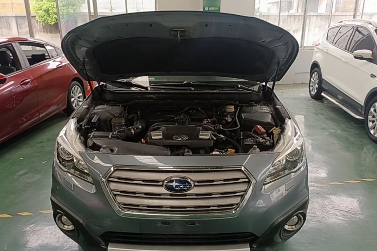 Used Subaru Outback 2015 2.5i Sport Navigation Edition Engine Bay
