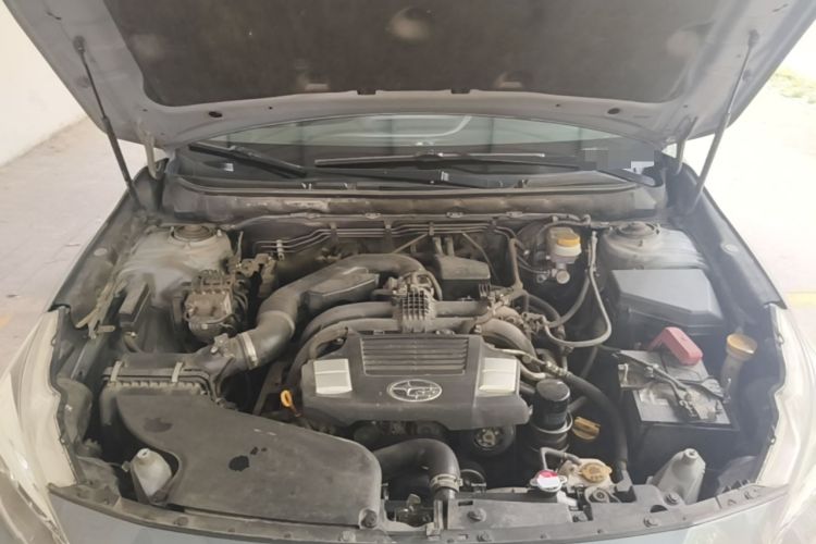 Used Subaru Outback 2015 2.5i Sport Navigation Edition Engine Bay