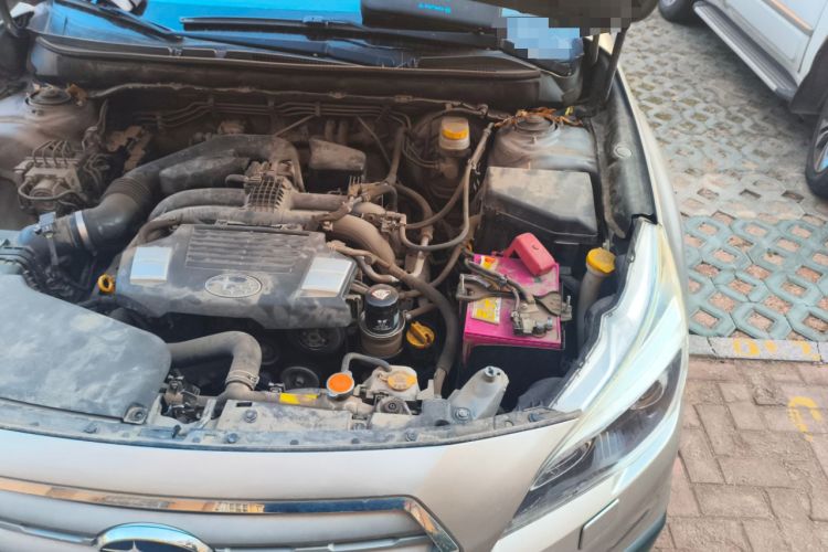 Used Subaru Outback 2015 2.5i Luxury Navigation Edition Engine Bay Left