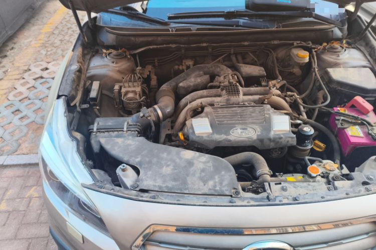 Used Subaru Outback 2015 2.5i Luxury Navigation Edition Engine Bay Right
