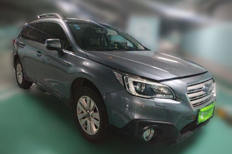 Used Subaru Outback 2015 2.5i Luxury Navigation Edition Front Right 45 Deg