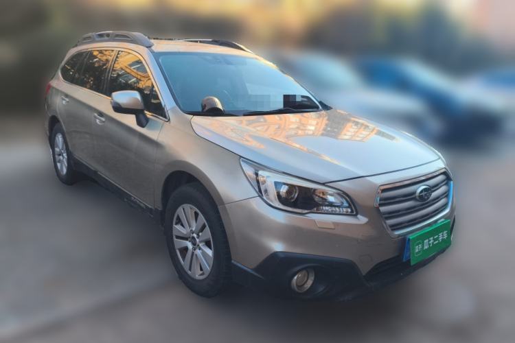 Used Subaru Outback 2015 2.5i Luxury Navigation Edition Front Right 45 Deg