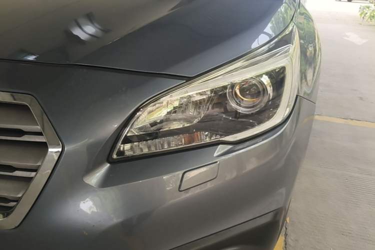 Used Subaru Outback 2015 2.5i Sport Navigation Edition Left Front Headlight