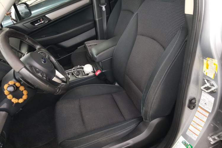 Used Subaru Outback 2015 2.5i Classic Edition Left Front Seat