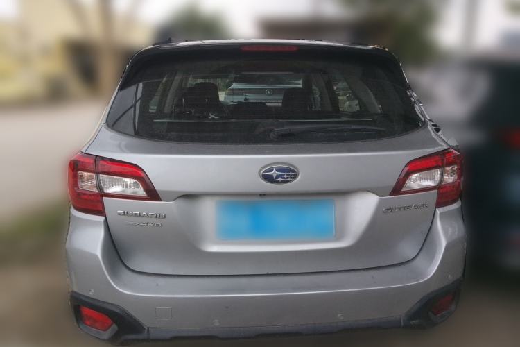 Used Subaru Outback 2015 2.5i Classic Edition Rear