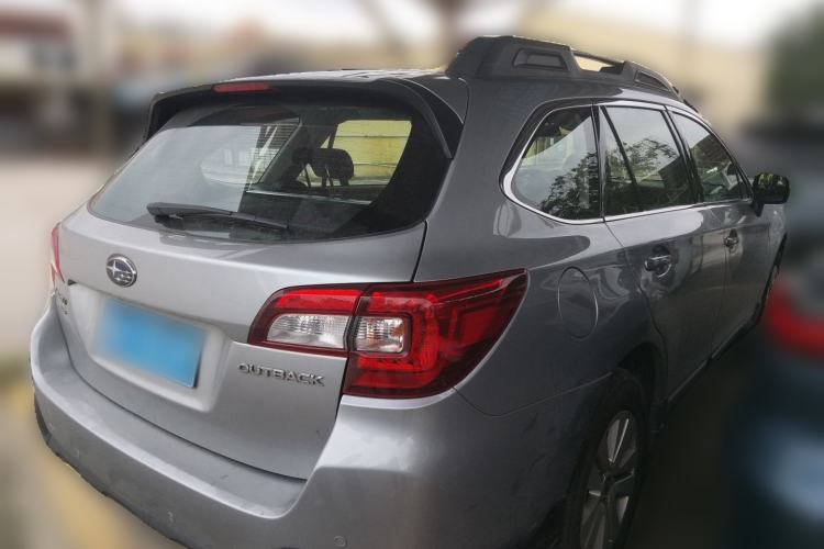 Used Subaru Outback 2015 2.5i Classic Edition Rear Right 45 Deg