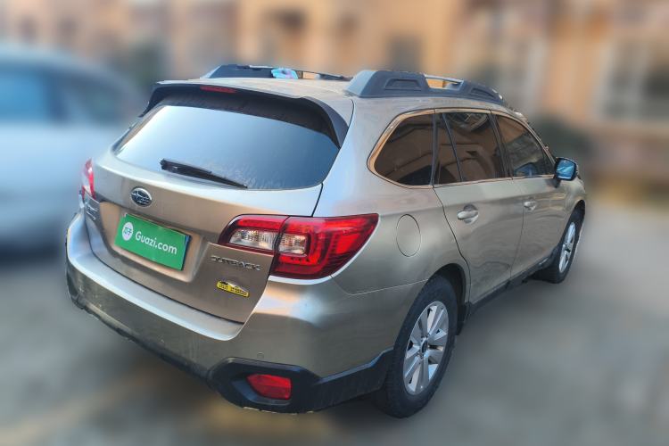 Used Subaru Outback 2015 2.5i Luxury Navigation Edition Rear Right 45 Deg