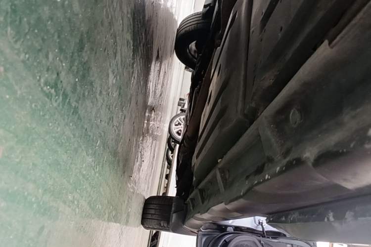 Used Subaru Outback 2015 2.5i Sport Navigation Edition Right Side Sill