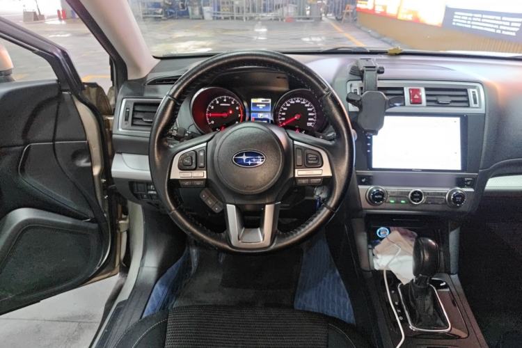 Used Subaru Outback 2015 2.5i Classic Edition Steering Wheel