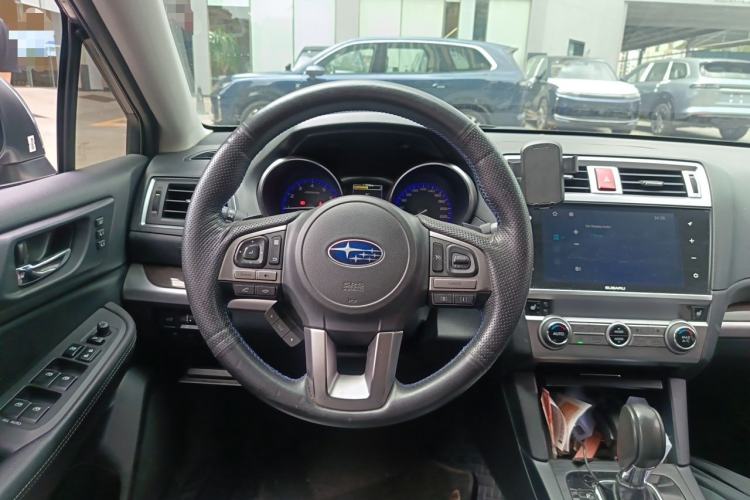 Used Subaru Outback 2015 2.5i Luxury Navigation Edition Steering Wheel