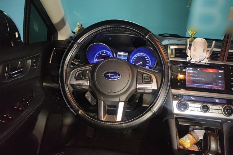 Used Subaru Outback 2015 2.5i Luxury Navigation Edition Steering Wheel