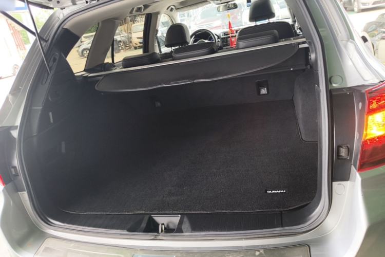 Used Subaru Outback 2015 2.5i Luxury Navigation Edition Trunk