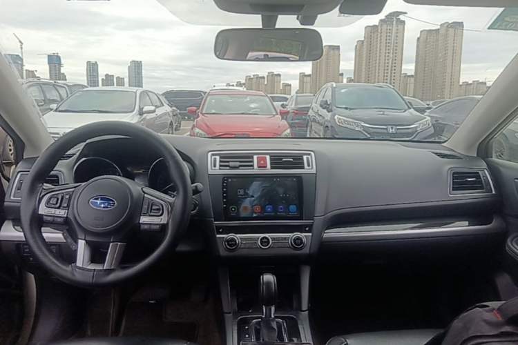 Used Subaru Outback 2015 2.5i Sport Navigation Edition Center Console