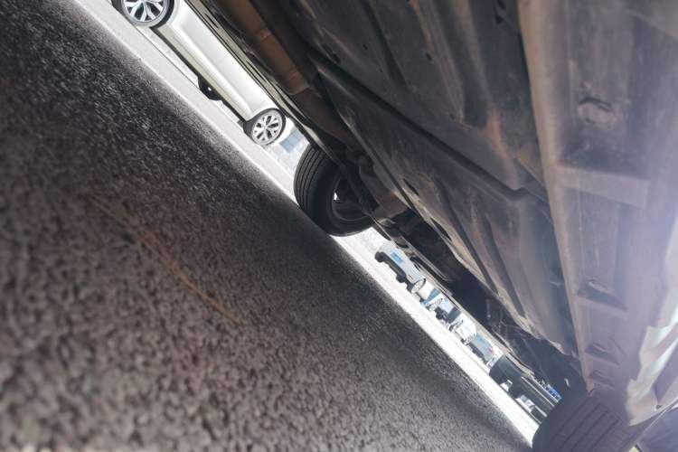 Used Subaru Outback 2015 2.0DIT Prestige Edition Chassis Rear Right