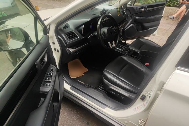 Used Subaru Outback 2015 2.5i Sport Navigation Edition Driver Seat