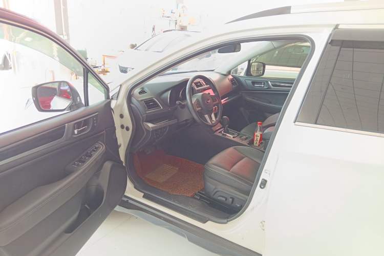 Used Subaru Outback 2015 2.5i Sport Navigation Edition Driver Seat