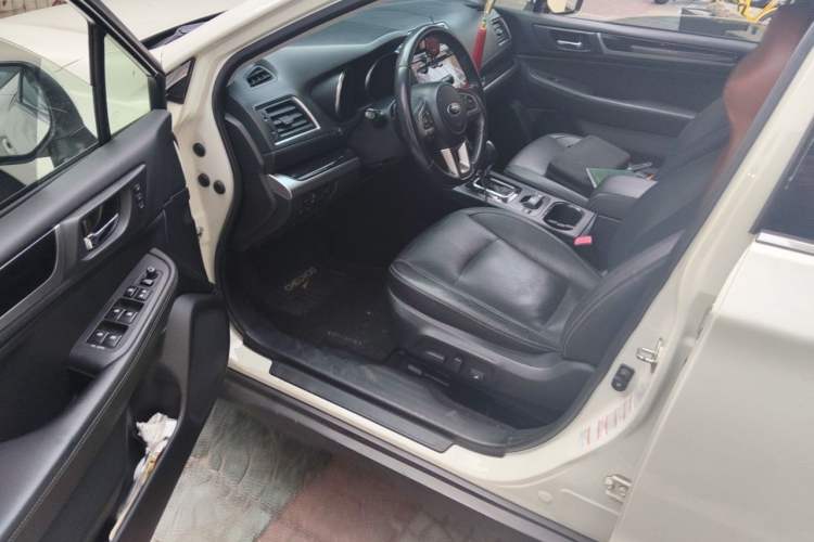 Used Subaru Outback 2015 2.5i Sport Navigation Edition Driver Seat